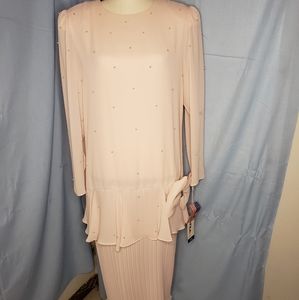 Vintage Light Pink Dress with Pearl Accents